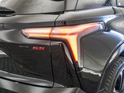 New 2026 Chevrolet Blazer EV SS image 9