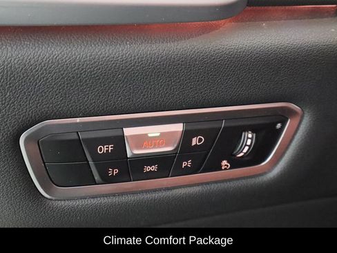 Used 2022 BMW X6 xDrive40i image 14