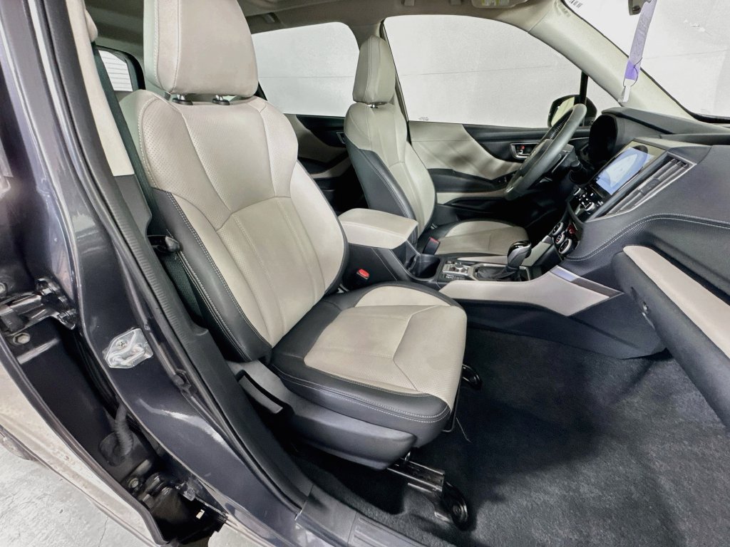 Used 2023 Subaru Forester Limited AWD/4WD image 36