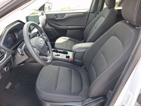 Used 2025 Ford Escape Active w/ Tech Pack #1 FWD image 12