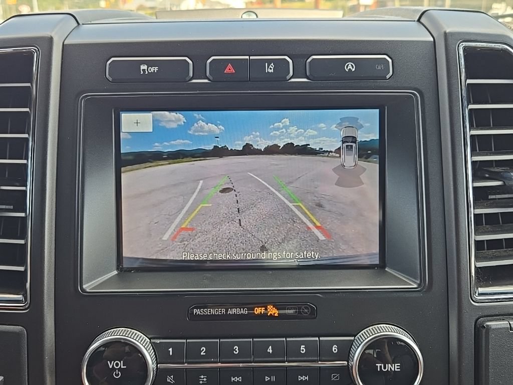 Used 2020 Ford Expedition Limited RWD image 6