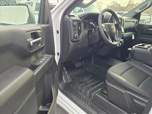 New 2026 Chevrolet Silverado 1500 W/T image 14