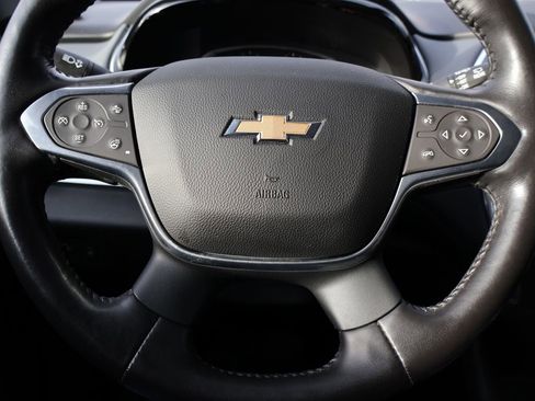 Used 2020 Chevrolet Traverse LT w/ Driver Confidence II Package image 39