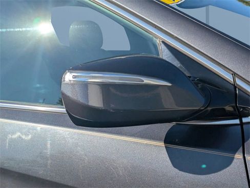 Used 2017 Hyundai Santa Fe Sport image 10