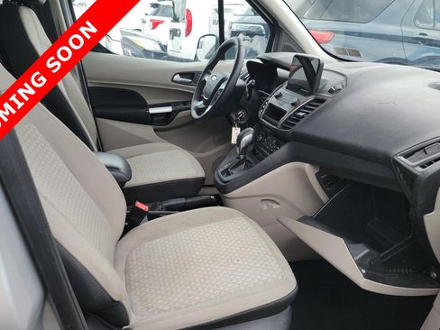 Used 2022 Ford Transit Connect XLT FWD image 4