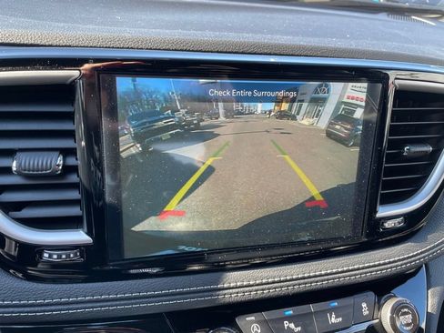 New 2026 Chrysler Pacifica Select w/ S Appearance Package FWD image 14
