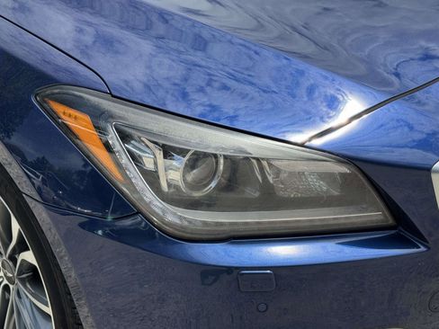 Used 2015 Hyundai Genesis 3.8 w/ Option Group 04 AWD/4WD image 9