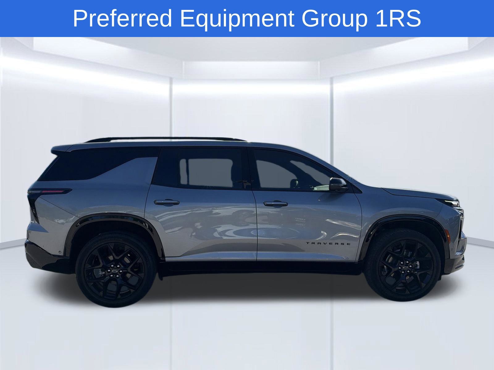 Used 2026 Chevrolet Traverse RS FWD image 4