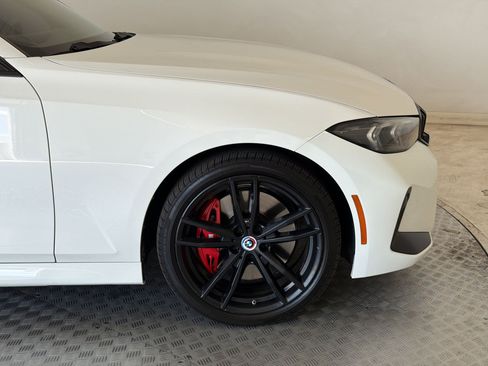 Used 2023 BMW 330i xDrive Sedan w/ M Sport Package AWD/4WD image 13