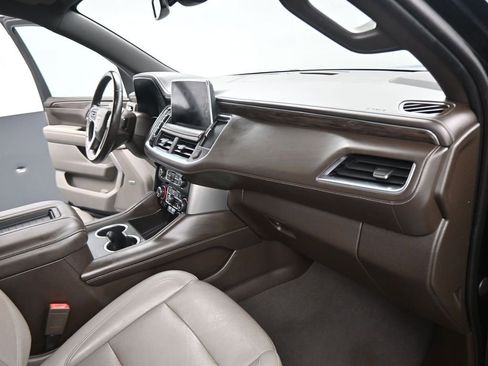 Used 2021 Chevrolet Tahoe LT image 2