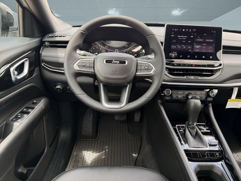 New 2026 Jeep Compass Latitude AWD/4WD image 27