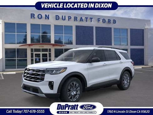 New 2026 Ford Explorer Active w/ Active Comfort Package AWD/4WD image 1