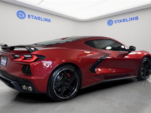 Used 2022 Chevrolet Corvette Stingray Premium Cpe w/ Z51 Performance Package image 9