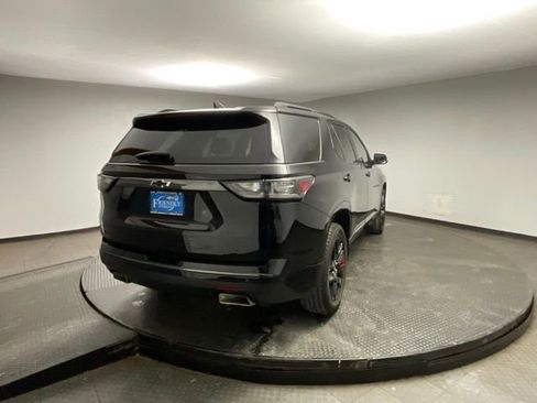 Certified 2021 Chevrolet Traverse Premier w/ Redline Edition image 8