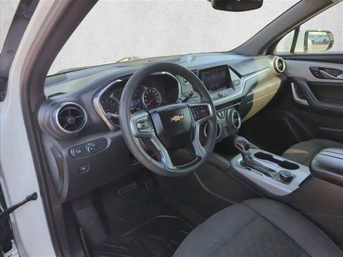 Used 2021 Chevrolet Blazer LT FWD image 10