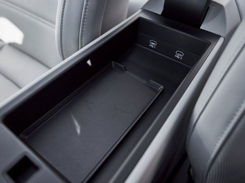 Used 2022 Porsche 911 Turbo S image 56