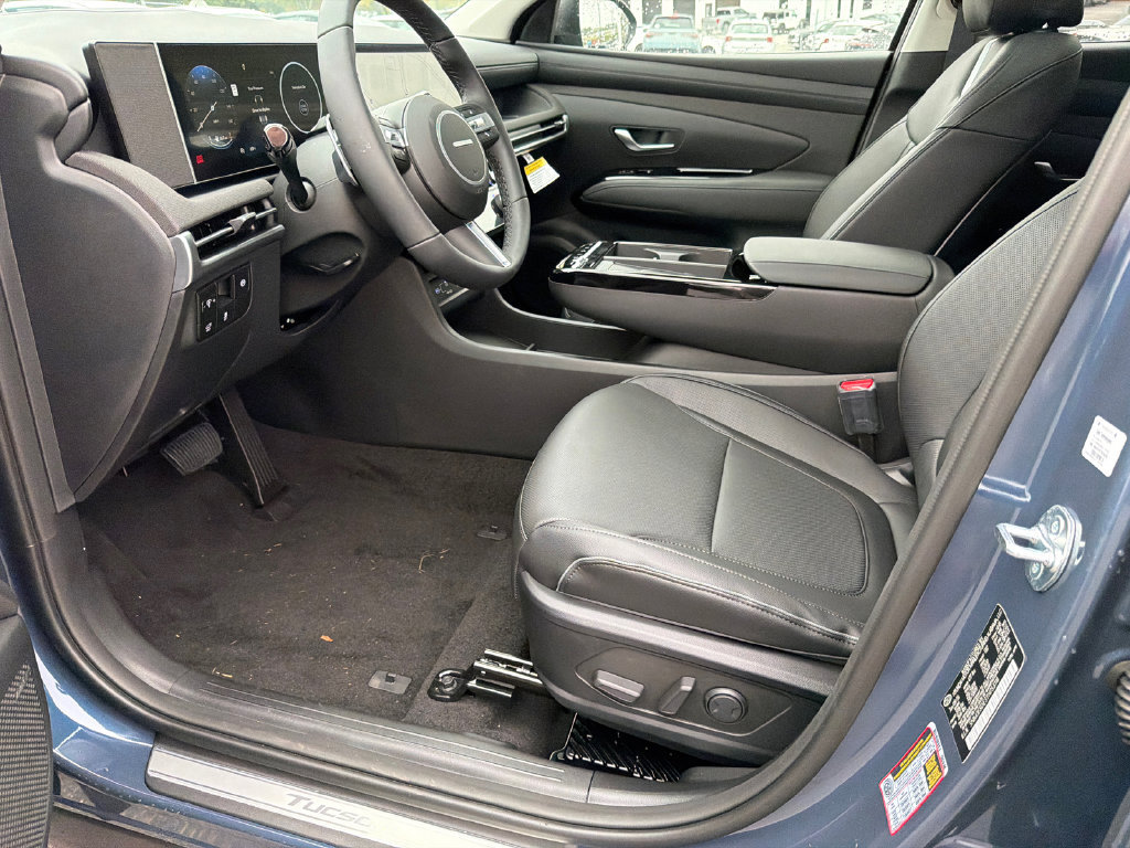 New 2026 Hyundai Tucson Limited FWD image 9