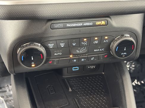 Used 2022 Ford Bronco Sport Outer Banks w/ Tech Package AWD/4WD image 21