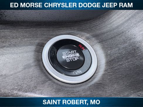 Used 2024 Jeep Grand Cherokee Limited AWD/4WD image 23