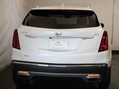 Certified 2023 Cadillac XT5 Premium Luxury w/ LPO, Floor Liner Package AWD/4WD image 6