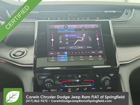 Used 2022 Jeep Grand Cherokee L Limited image 25