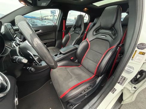 Used 2015 Mercedes-Benz GLA 45 AMG 4MATIC image 9