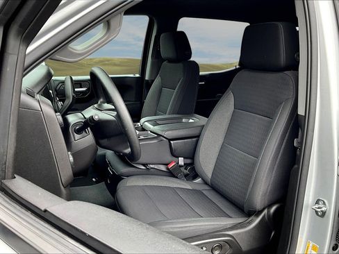 Used 2022 Chevrolet Silverado 1500 Custom image 14