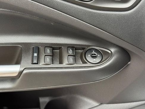 Used 2018 Ford Escape SE FWD image 18