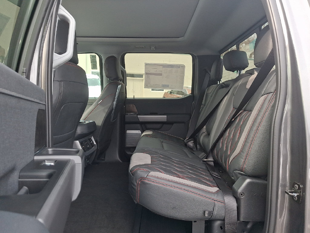 New 2026 Ford F250 Lariat w/ Black Appearance Package AWD/4WD image 5