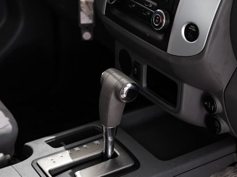 Used 2018 Nissan Frontier S RWD image 18