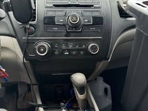 Used 2015 Honda Civic LX image 7