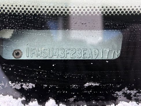 Used 2003 Ford Excursion Limited image 29