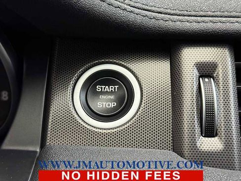 Used 2018 Land Rover Range Rover Evoque SE Premium image 37