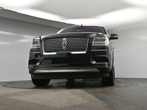 Used 2020 Lincoln Navigator Reserve w/ Luxury Package RWD image 53