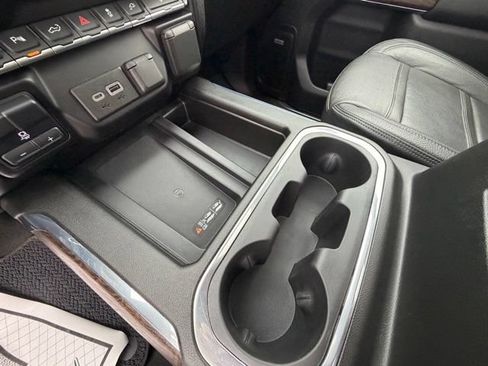 Used 2021 GMC Sierra 3500 Denali w/ Denali Ultimate Package AWD/4WD image 21