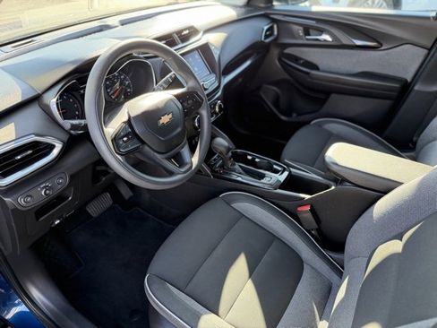 Used 2023 Chevrolet TrailBlazer LT image 17