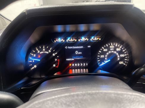 Used 2017 Ford F150 XL w/ Equipment Group 101A Mid image 28