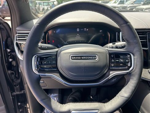 Used 2024 Jeep Grand Wagoneer Series II w/ Quick Order Packagew 28T image 17