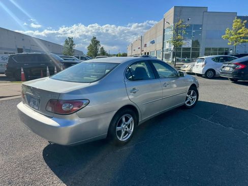 Used 2004 Lexus ES 330 FWD image 7