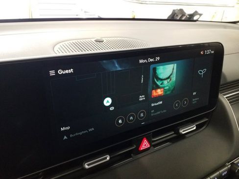 Certified 2025 Hyundai Ioniq 5 SEL image 7