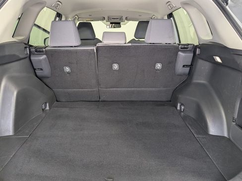Used 2025 Toyota RAV4 XLE FWD image 26