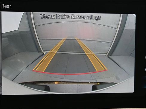 Used 2022 Mercedes-Benz CLA 250 image 21