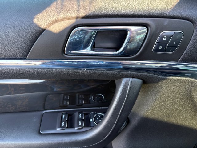 Used 2015 Lincoln MKS AWD w/ Equipment Group 101A image 18