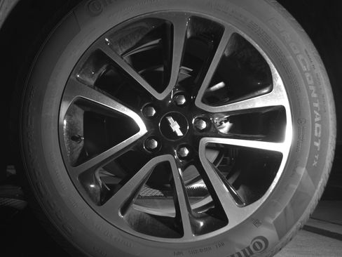 Used 2025 Chevrolet TrailBlazer LT image 14