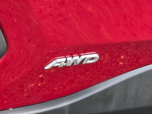 Used 2022 Toyota RAV4 Limited AWD/4WD image 12
