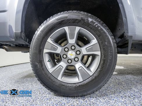 Used 2020 Chevrolet Colorado Z71 AWD/4WD image 48
