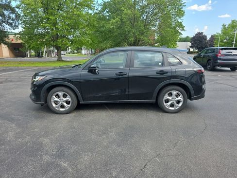 Used 2023 Honda HR-V LX image 4