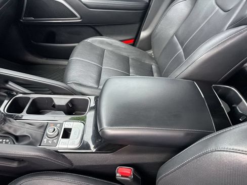 Used 2021 Kia Telluride EX w/ EX Premium Package AWD/4WD image 27