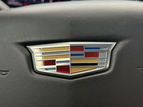 Used 2022 Cadillac Escalade ESV Sport Platinum w/ LPO, ONYX Package RWD image 5