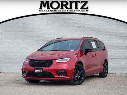 New 2026 Chrysler Pacifica Limited